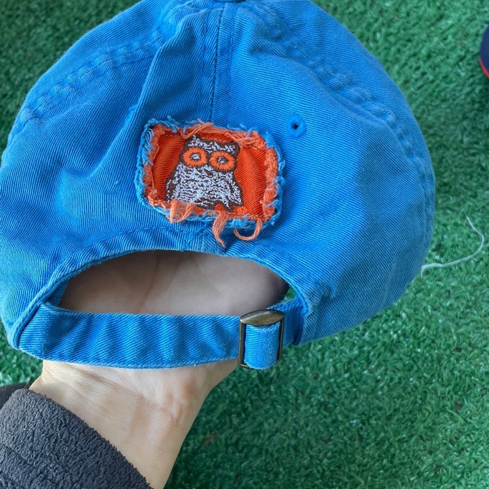 Hooters Bright Blue Cap with Orange Logo Patch - Picture 5 of 7